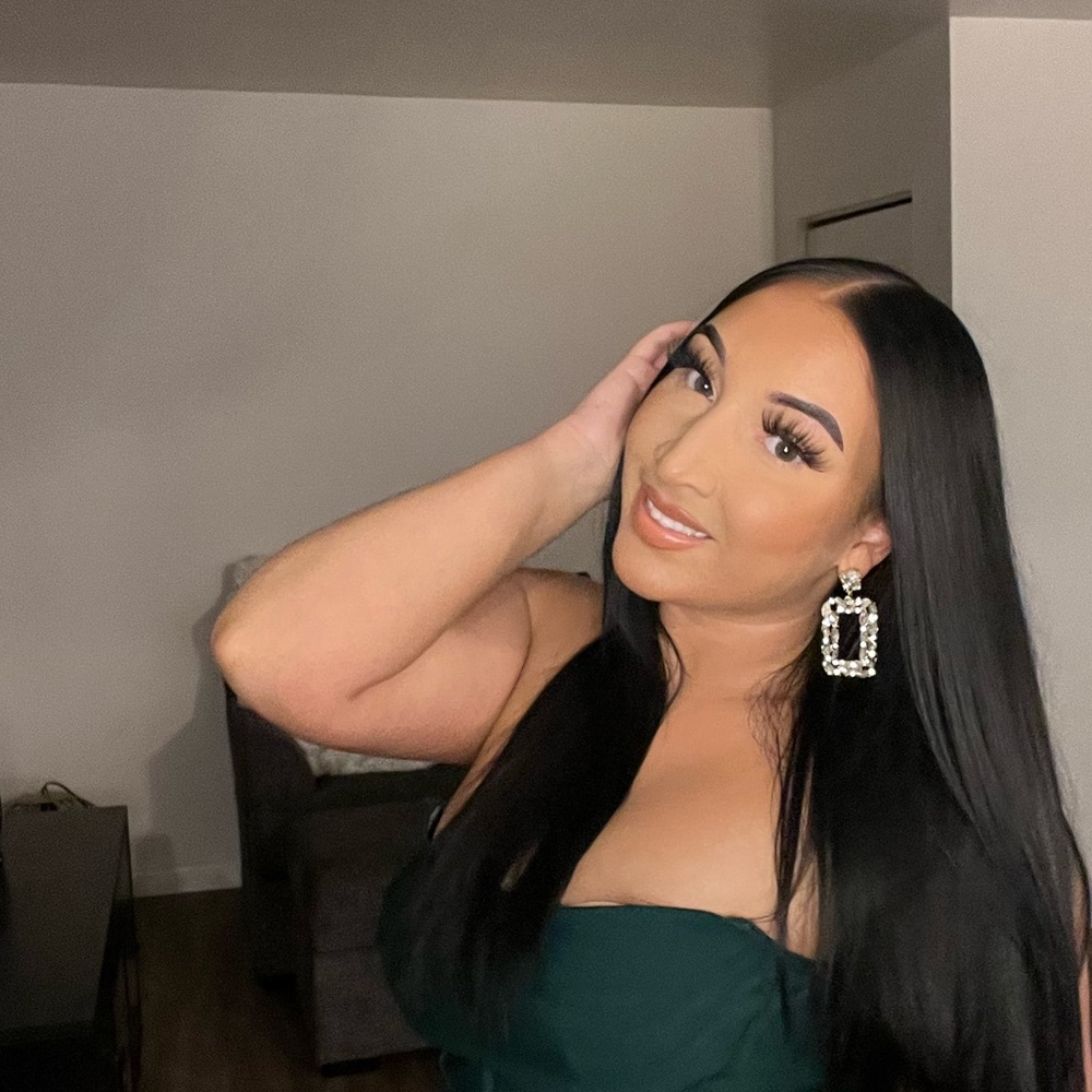 Meet your Posher, Tailor